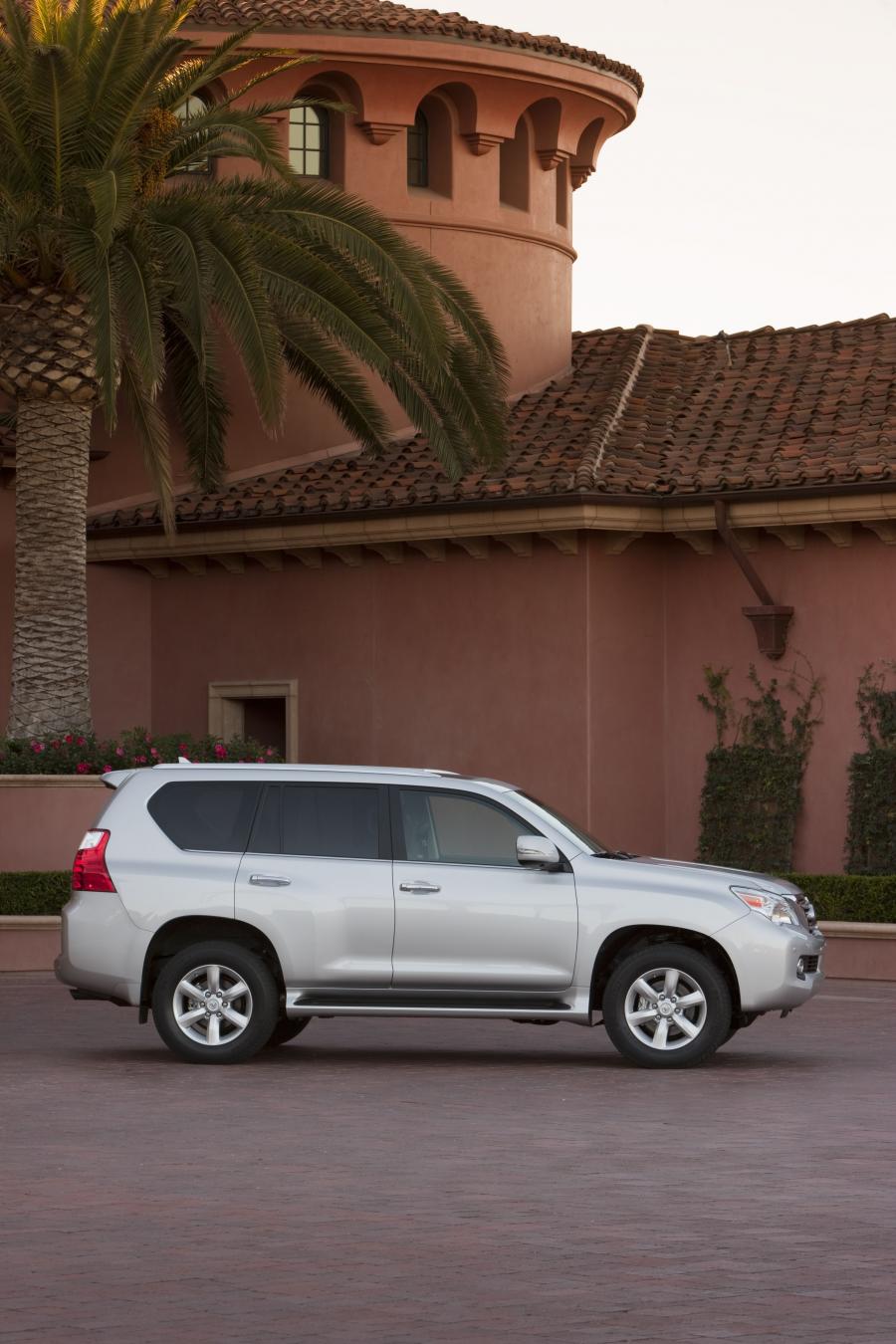  Lexus GX460 2010 года  (фото 109 из 153)